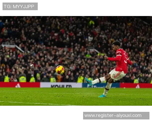 那不勒斯大胜曼联四球逆袭足总杯惊天冷门引发全场狂欢