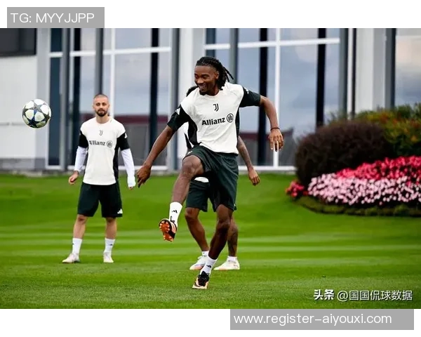 德甲激战：里昂逆转尤文图斯全场沸腾的精彩瞬间解析